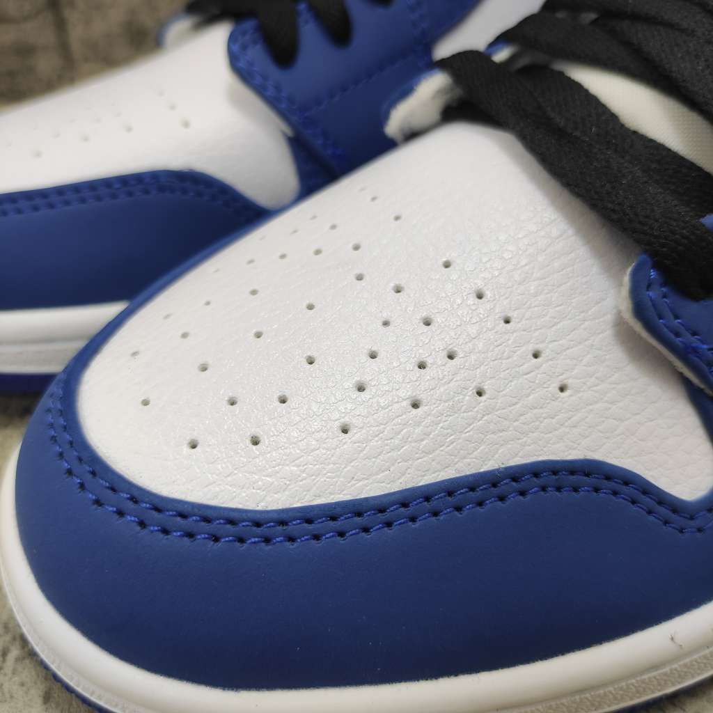 Air Jordan 1 Mid Multi-Color Swoosh 852542-146