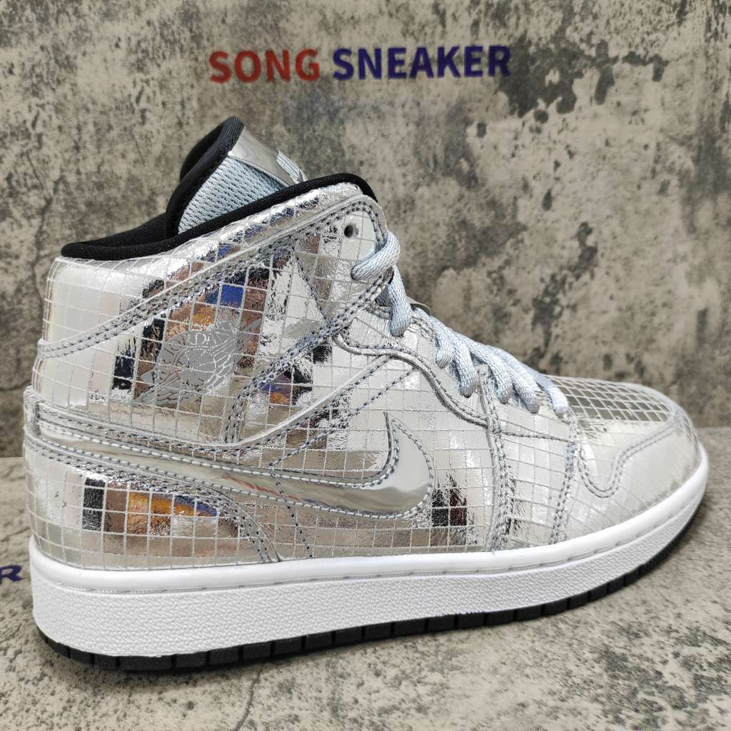 Air Jordan 1 Mid SE Disco Metallic Silver (W) CU9304-001