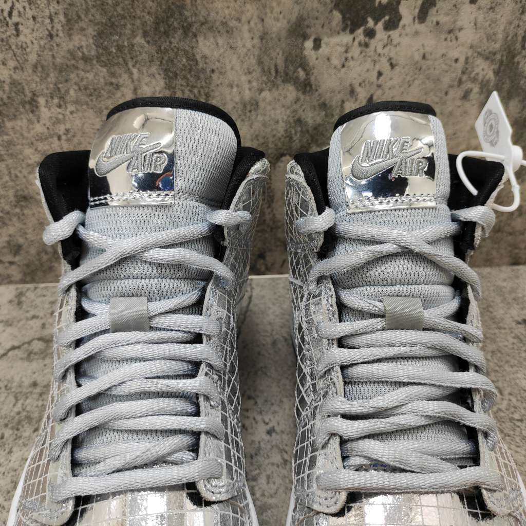 Air Jordan 1 Mid SE Disco Metallic Silver (W) CU9304-001