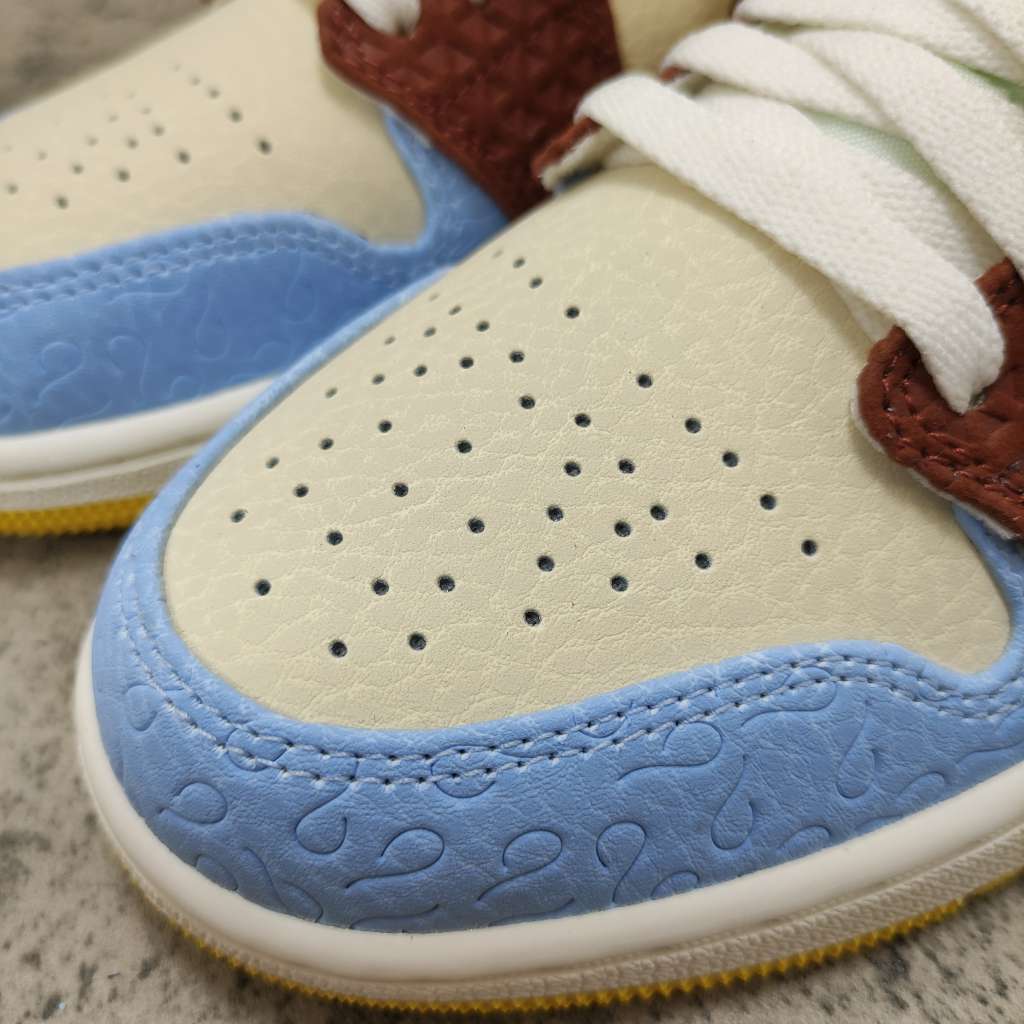 Air Jordan 1 Mid SE Fearless Maison Chateau Rouge CU2803-200