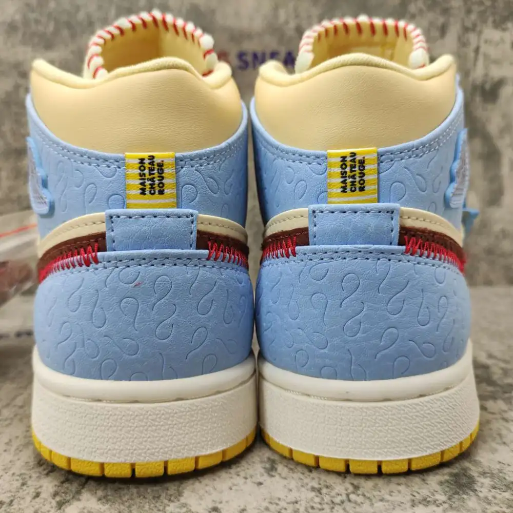 Air Jordan 1 Mid SE Fearless Maison Chateau Rouge CU2803-200