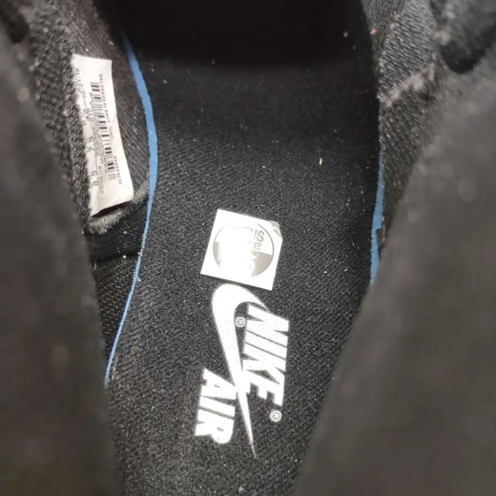 Air Jordan 1 Retro Black White (2014) 555088-010