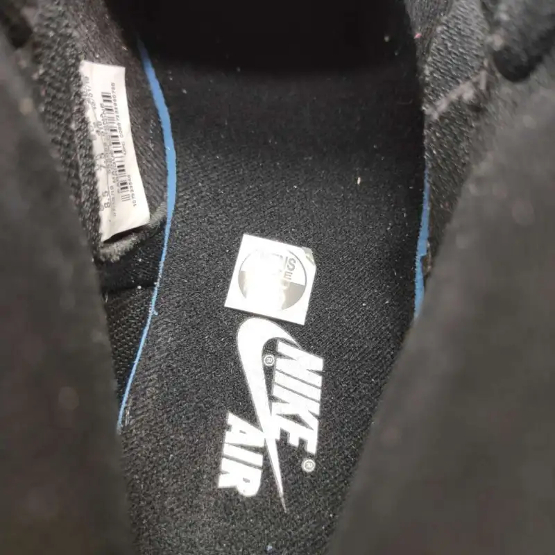 Air Jordan 1 Retro Black White (2014) 555088-010