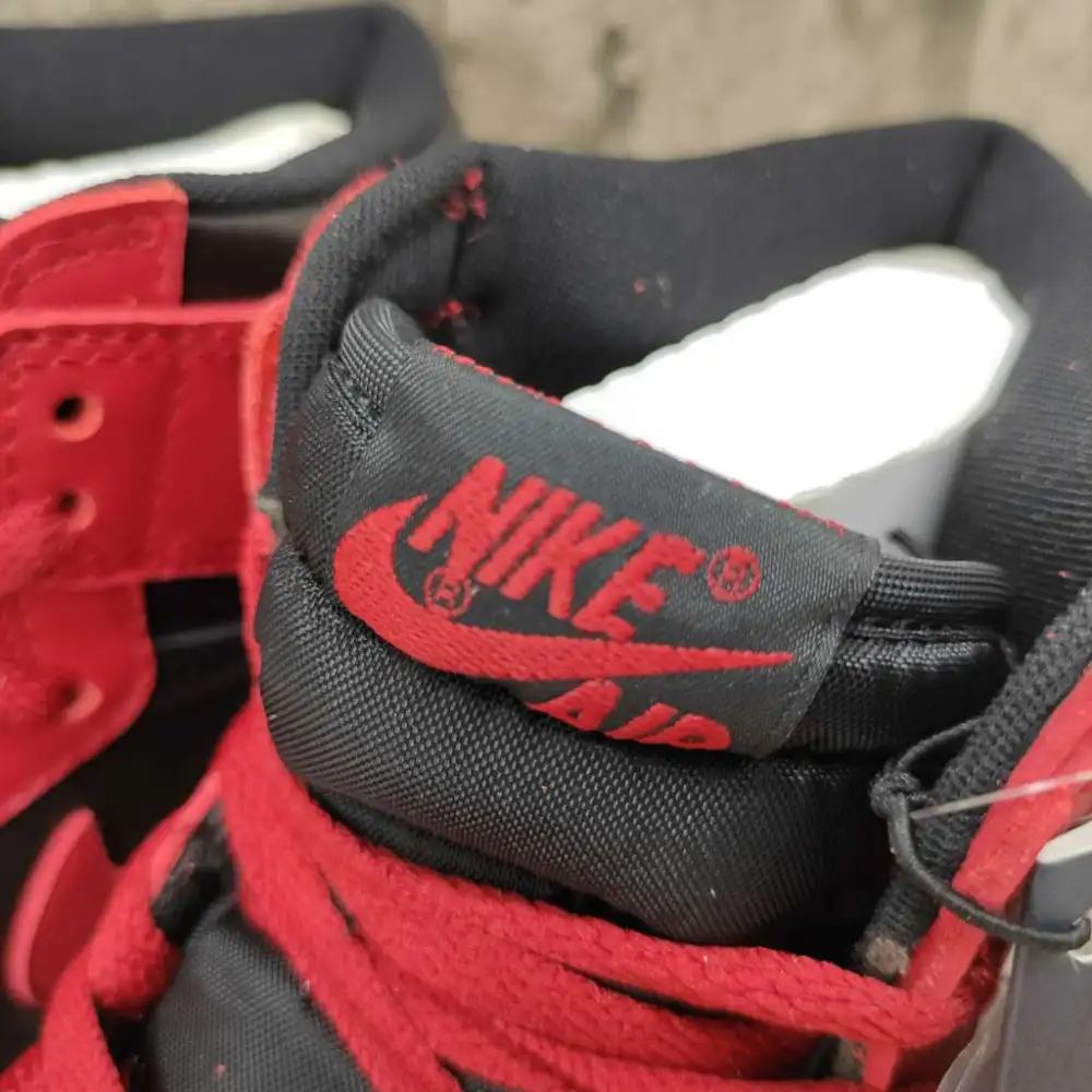 Air Jordan 1 Retro High 85 Varsity Red BQ4422-600