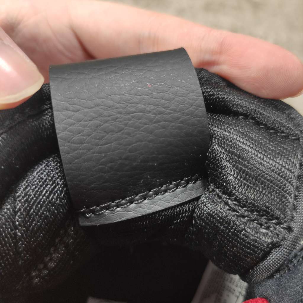 Air Jordan 1 Retro High Black Satin Gym Red 555088-060