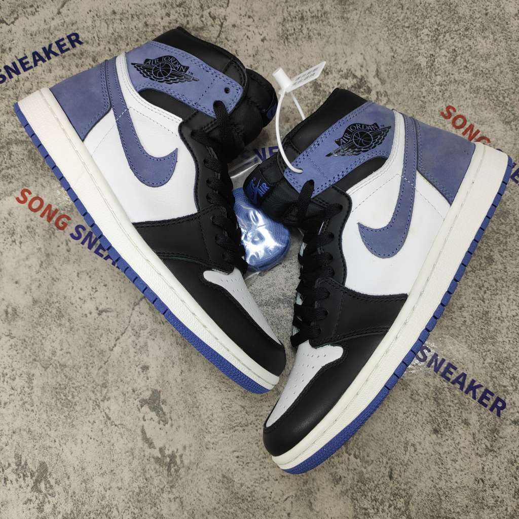 Air Jordan 1 Retro High Blue Moon 555088-115