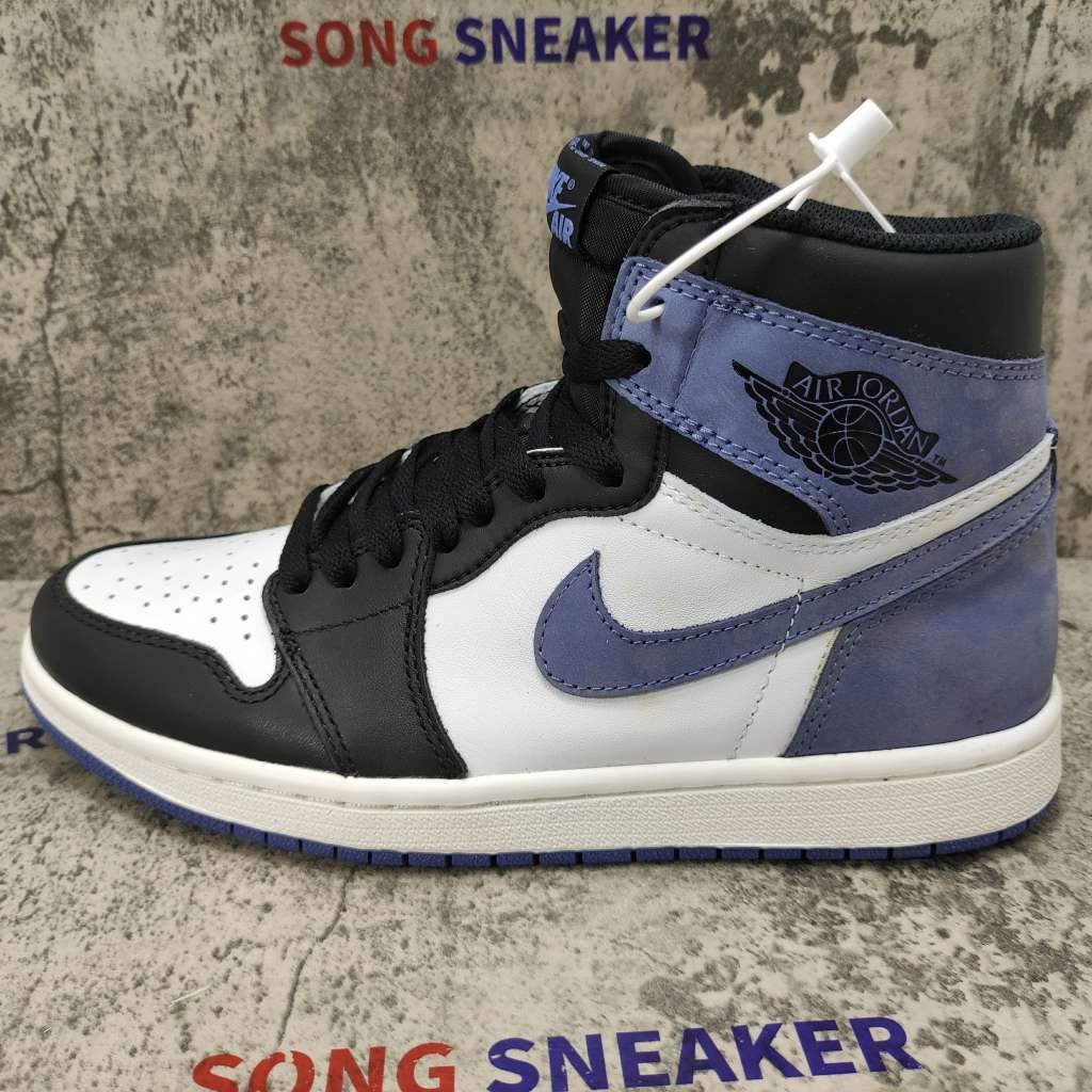 Air Jordan 1 Retro High Blue Moon 555088-115