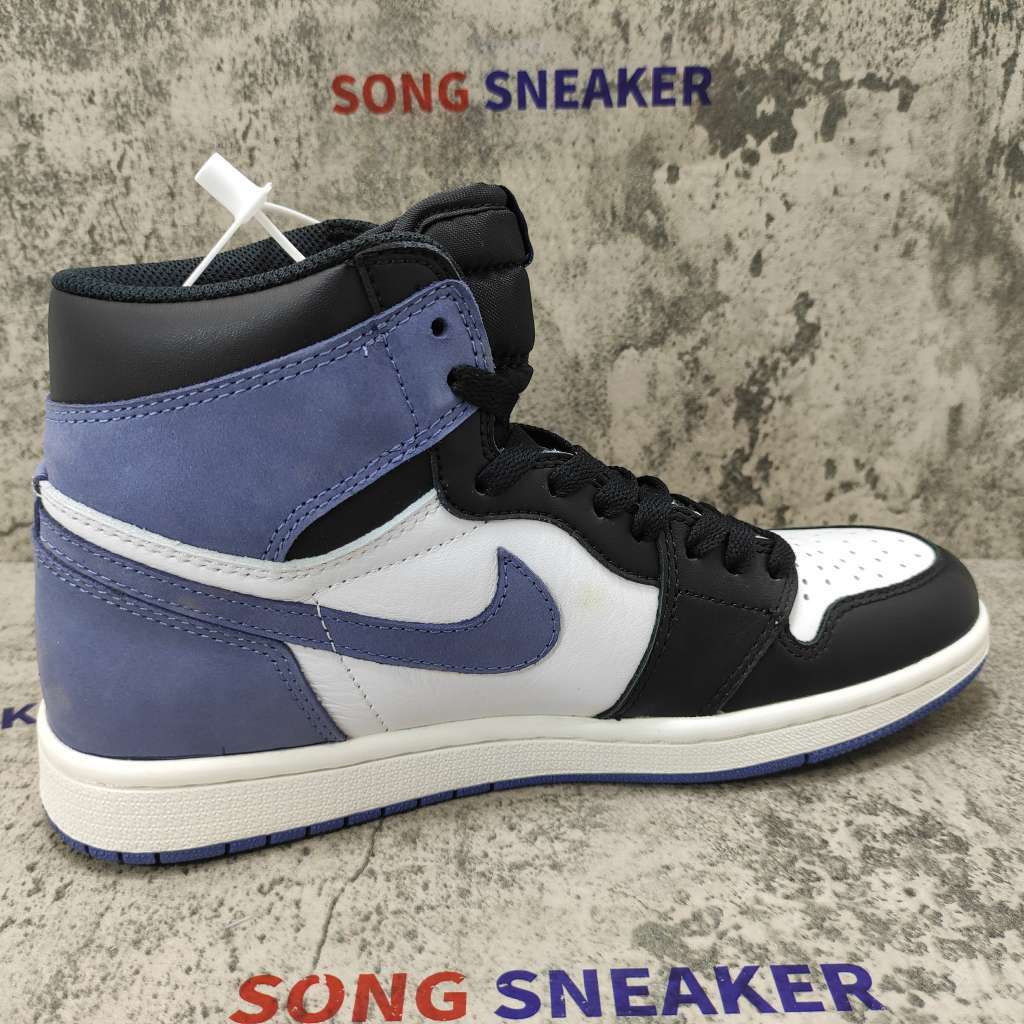 Air Jordan 1 Retro High Blue Moon 555088-115