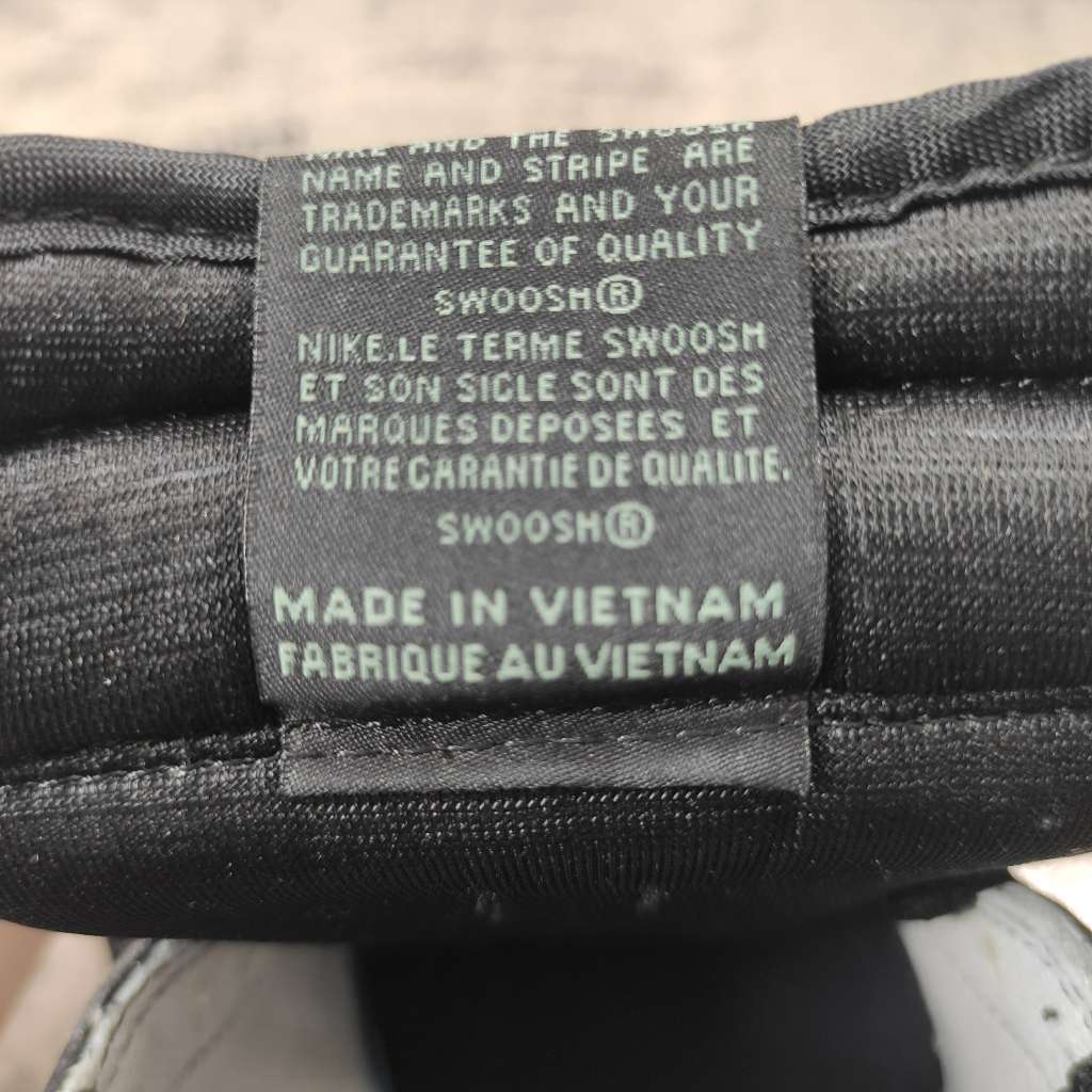 Air Jordan 1 Retro High Clay Green 555088-135 