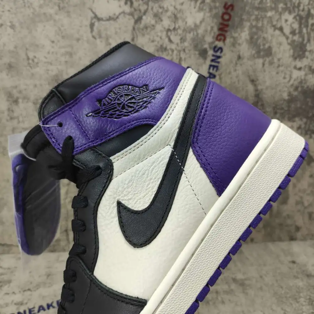 Air Jordan 1 Retro High Court Purple 555088-501