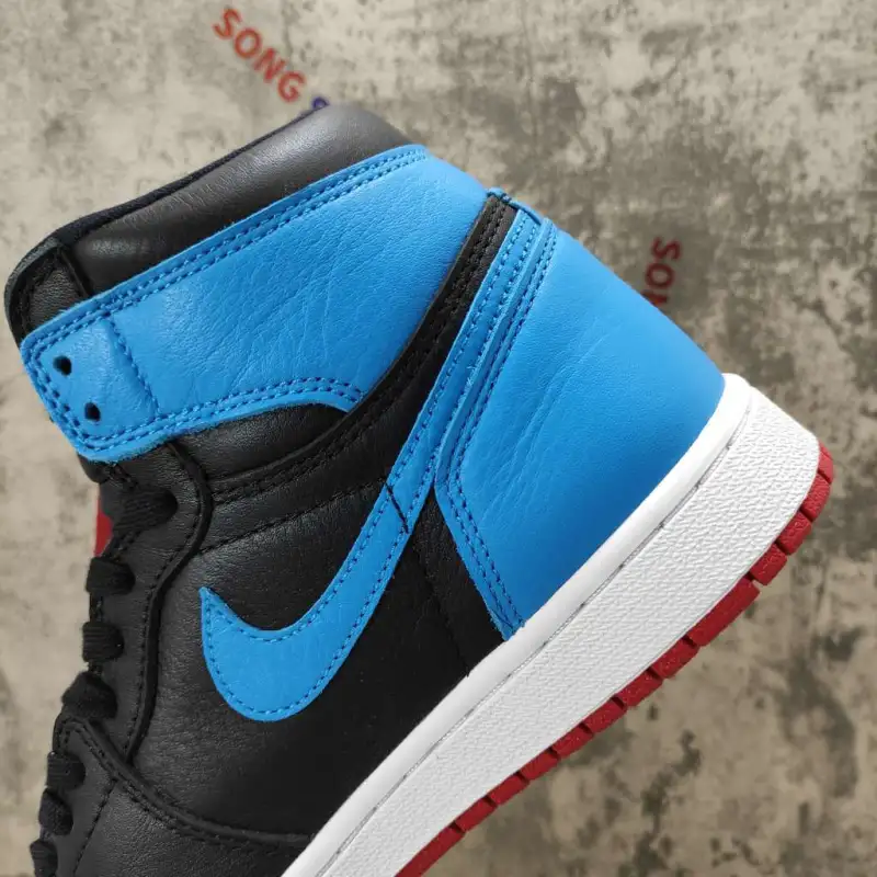 Air Jordan 1 Retro High NC to Chi Leather (W) CD0461-046