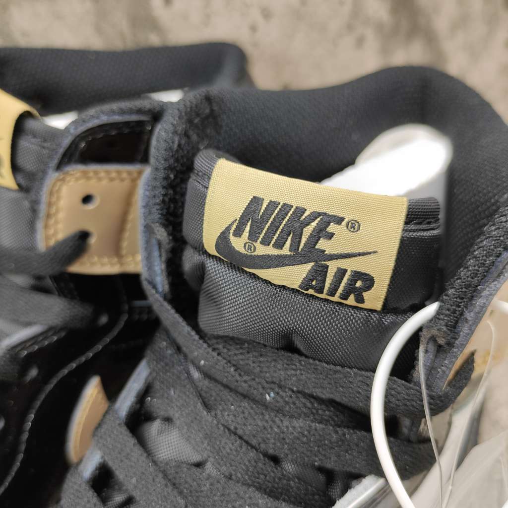 Air Jordan 1 Retro High NRG Patent Gold Toe 861428-007