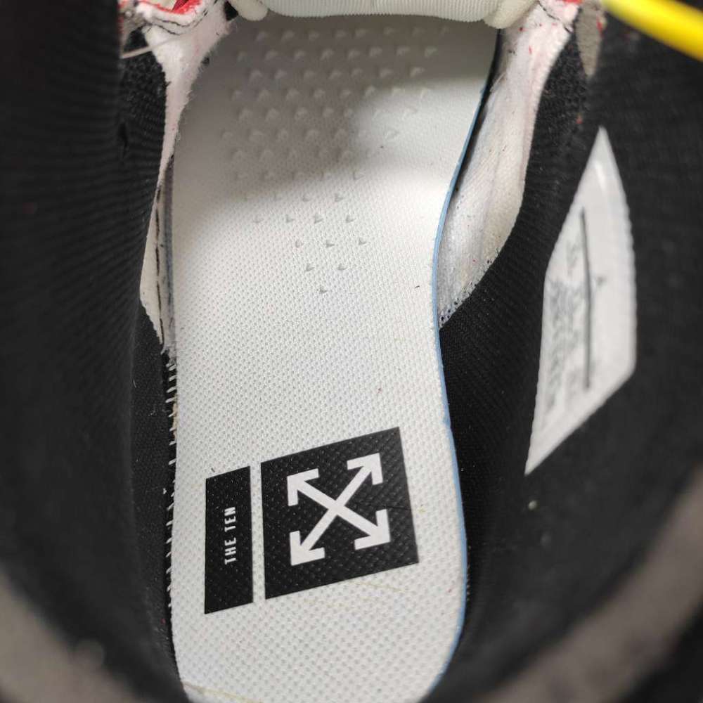 Air Jordan 1 Retro High Off-White Chicago AA3834-101