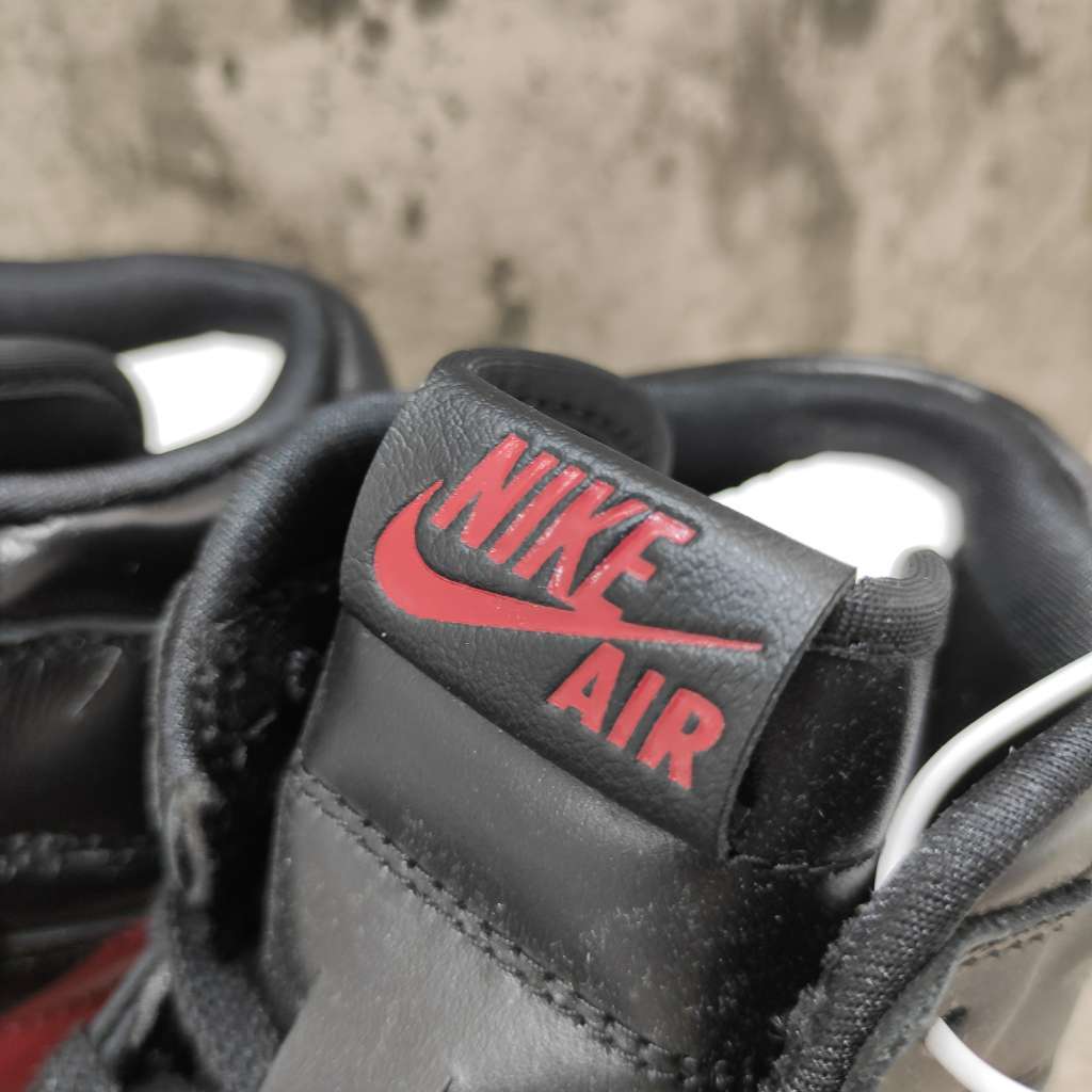 Air Jordan 1 Retro High OG Defiant Couture BQ6682-006