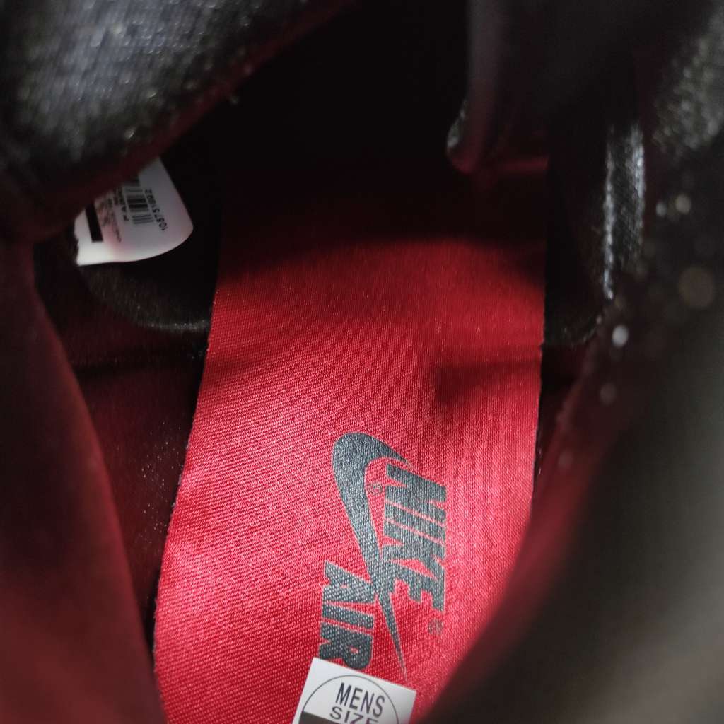 Air Jordan 1 Retro High OG Defiant Couture BQ6682-006