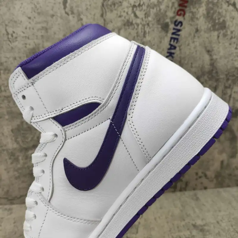 Air Jordan 1 Retro High OG White Purple 555088-115