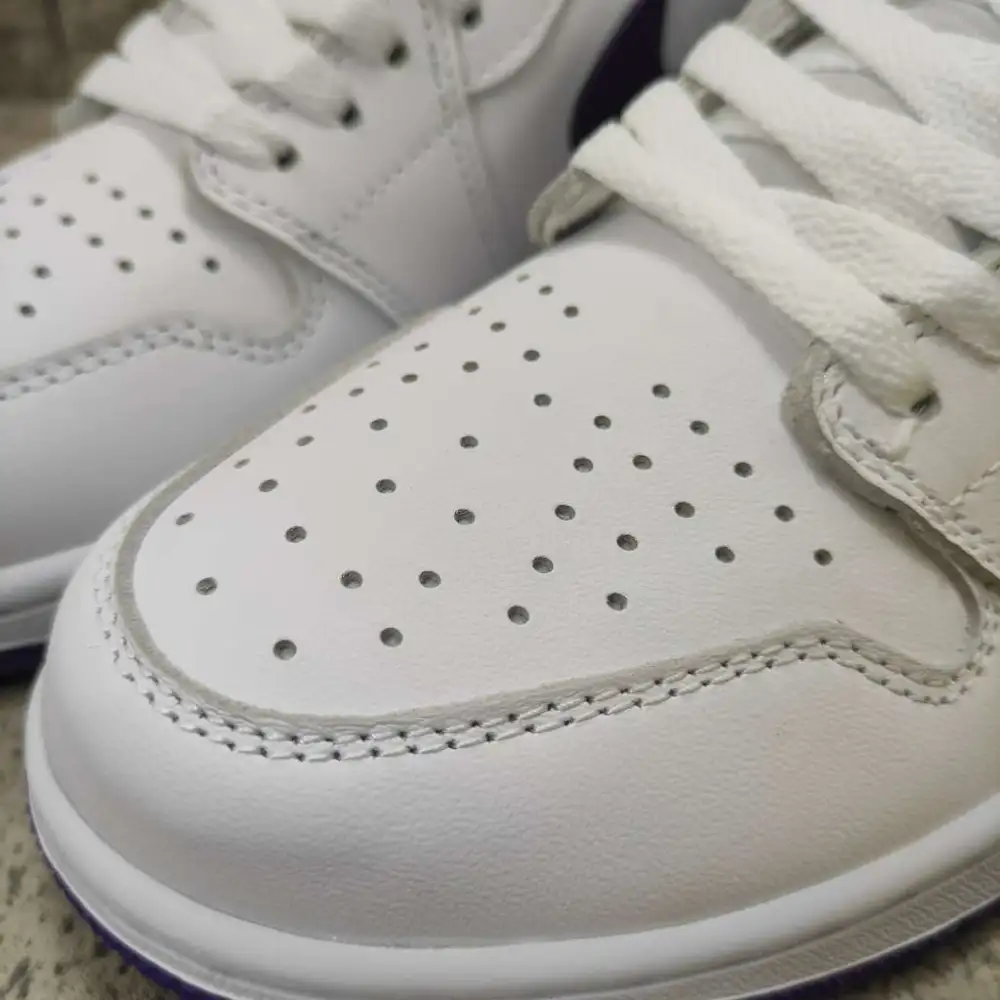 Air Jordan 1 Retro High OG White Purple 555088-115