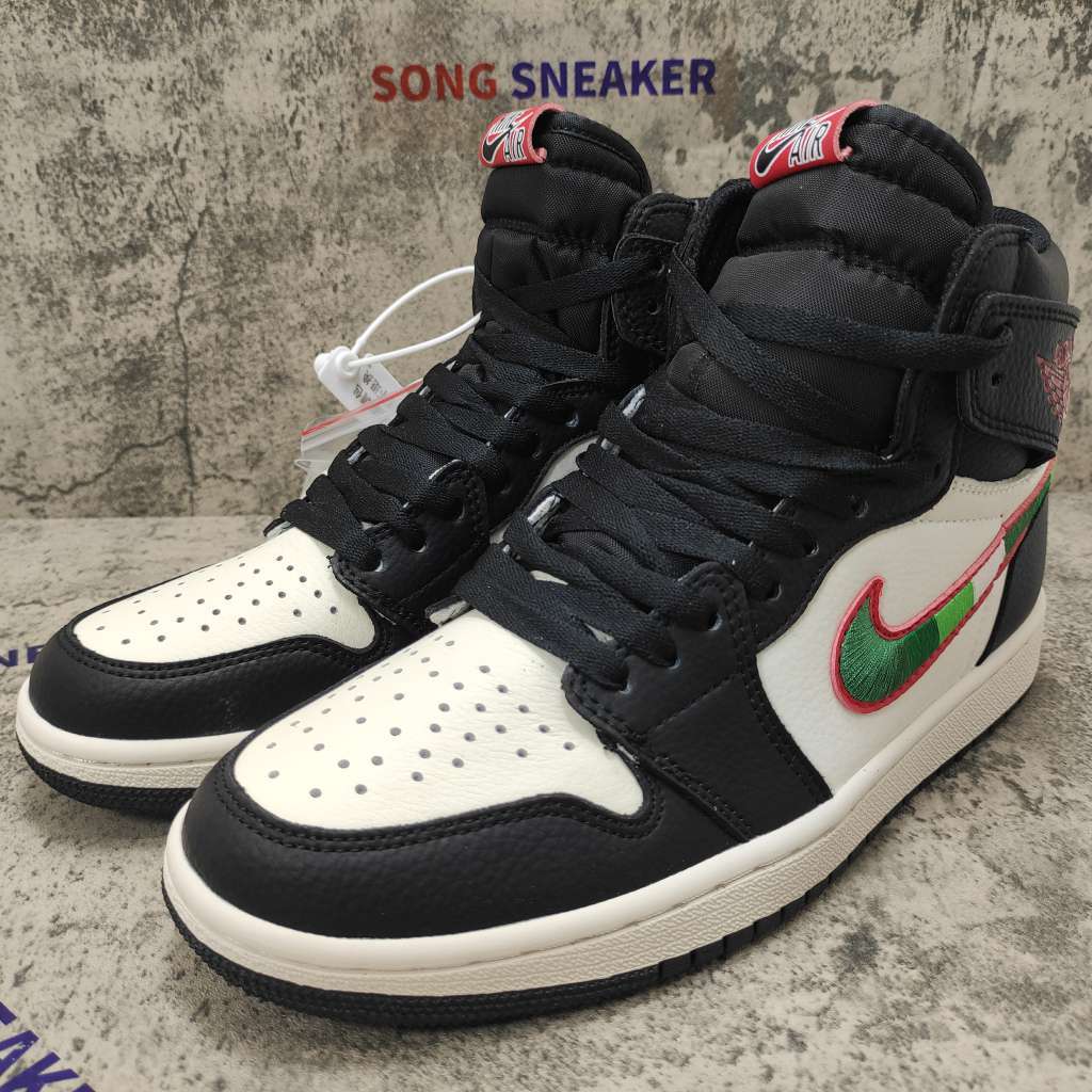 Air Jordan 1 Retro High Sports Illustrated (A Star Is Born) 555088-015