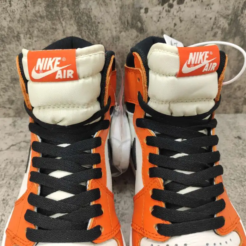 Air Jordan 1 Retro Reverse Shattered Backboard 555088-113