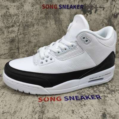 Air Jordan 3 Retro Fragment DA3595-100 02