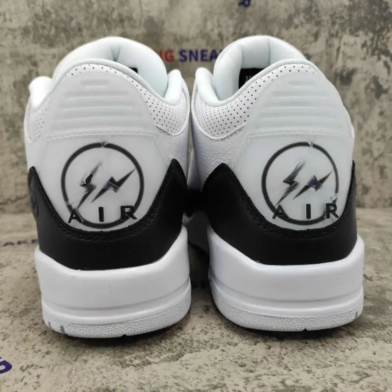 Air Jordan 3 Retro Fragment DA3595-100