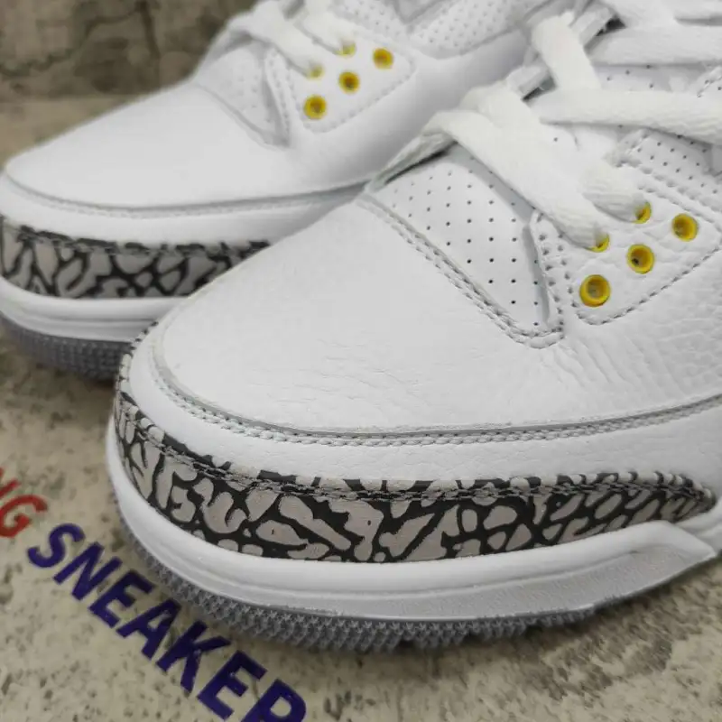 Air Jordan 3 Retro Laser Orange (W) CK9246-108
