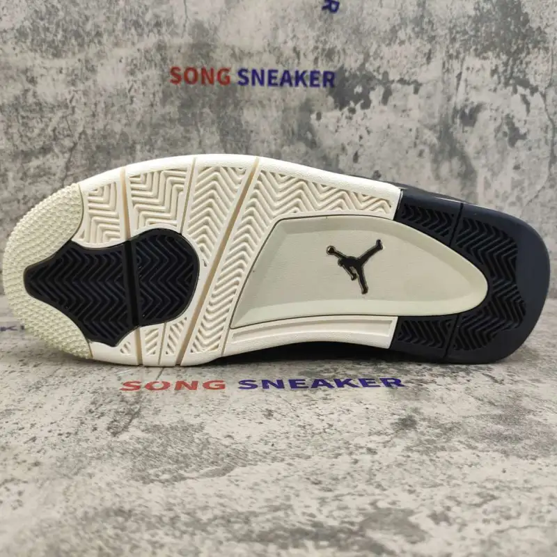 Air Jordan 4 Retro Fossil (W) AQ9129-200