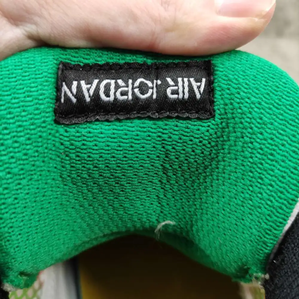 Air Jordan 4 Retro Lucid Green Rasta (W) AQ9129-100