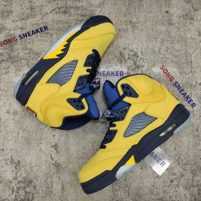Air Jordan 5 Retro Michigan (2019) CQ9541-704 01