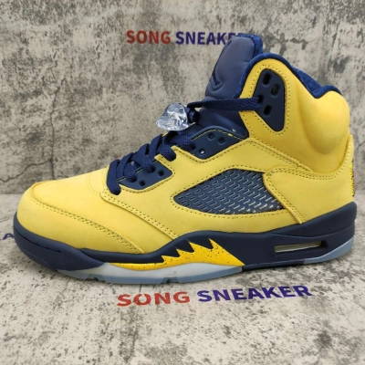 Air Jordan 5 Retro Michigan (2019) CQ9541-704 02