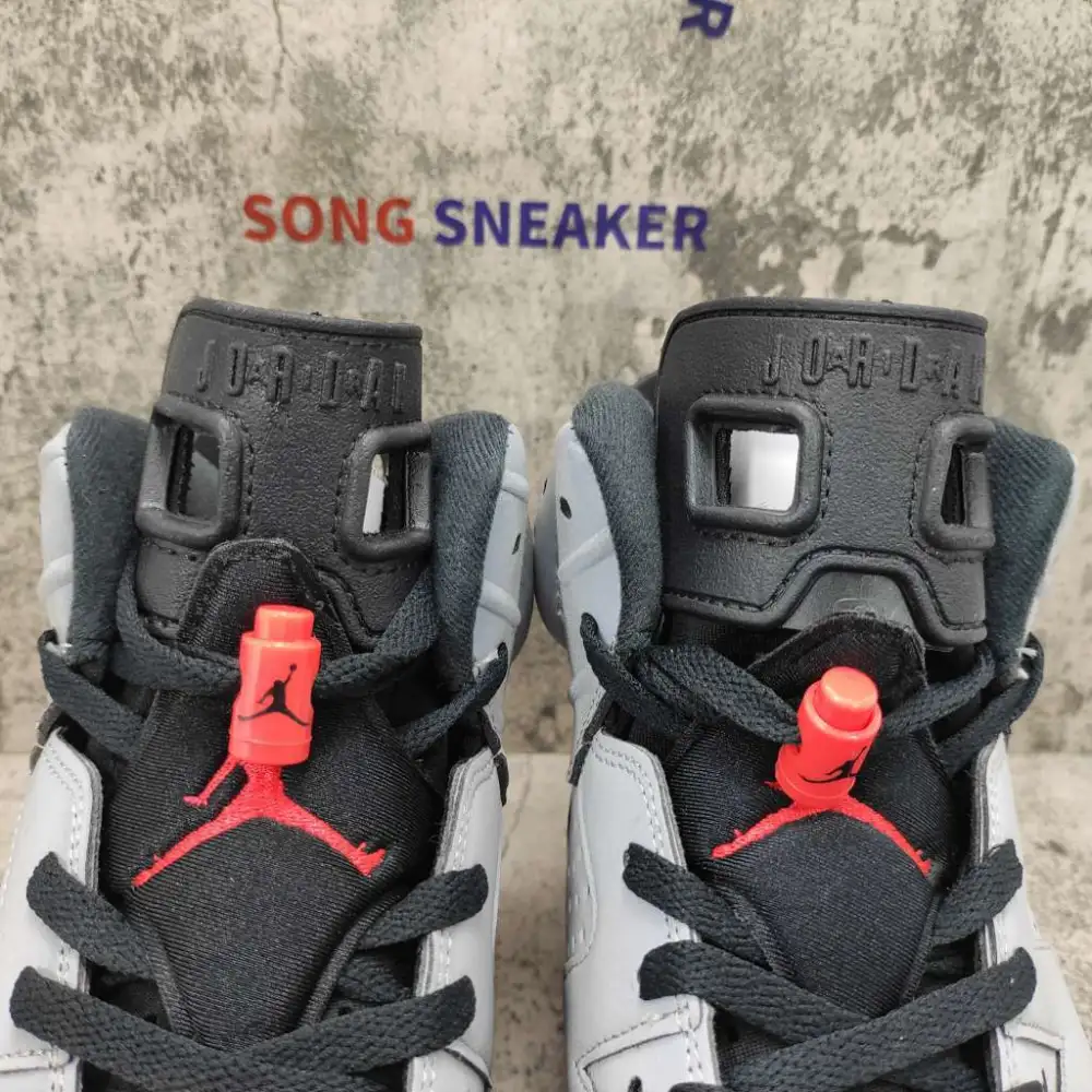 Air Jordan 6 Retro Reflections of a Champion CI4072-001