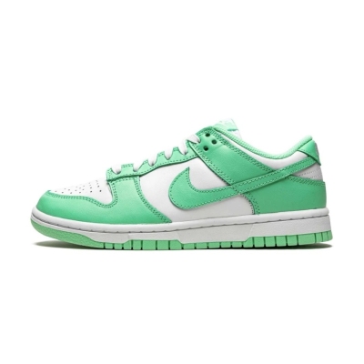 Nike Dunk Low WMNS“Green Glow” DD1503-105 01