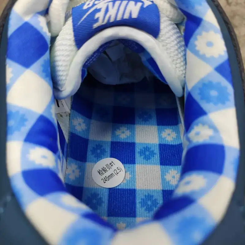 Nike Dunk SB Low Blue Lobster 313170-342