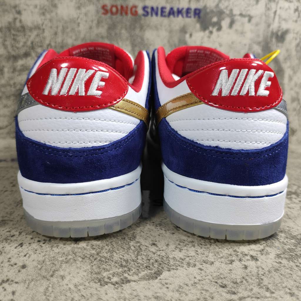 Nike Dunk SB Low Ishod Wair "BMW" 839685-416 
