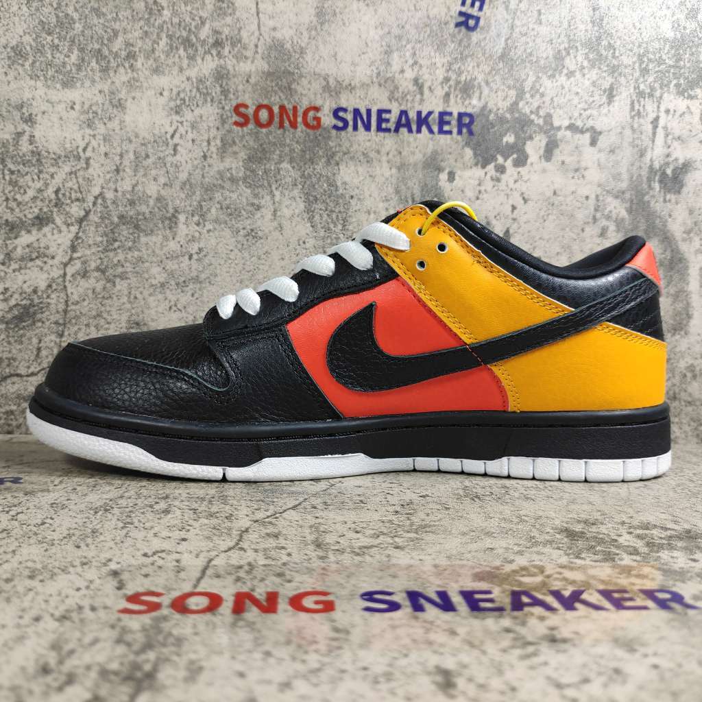 Nike Dunk SB Low Raygun 304292-803