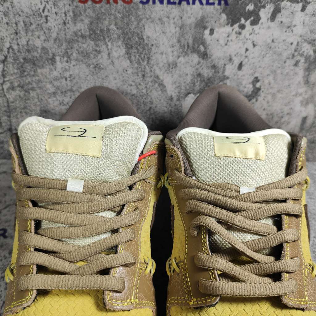 Nike Dunk SB Low Shanghai 2 304292-721