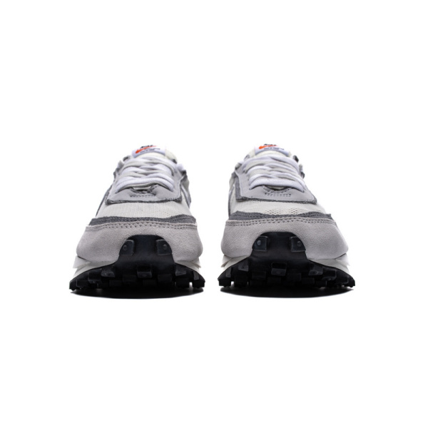 Nike LD Waffle sacai Summit White BV0073-100