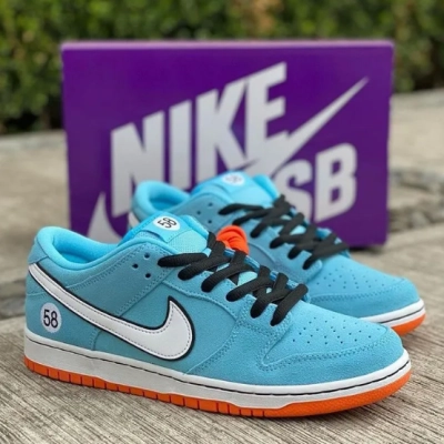 Nike SB Dunk Low Club 58 BQ6817-401 02