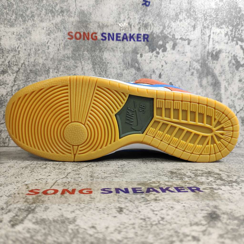 Nike SB Dunk Low Corduroy Dusty Peach BQ6817-201