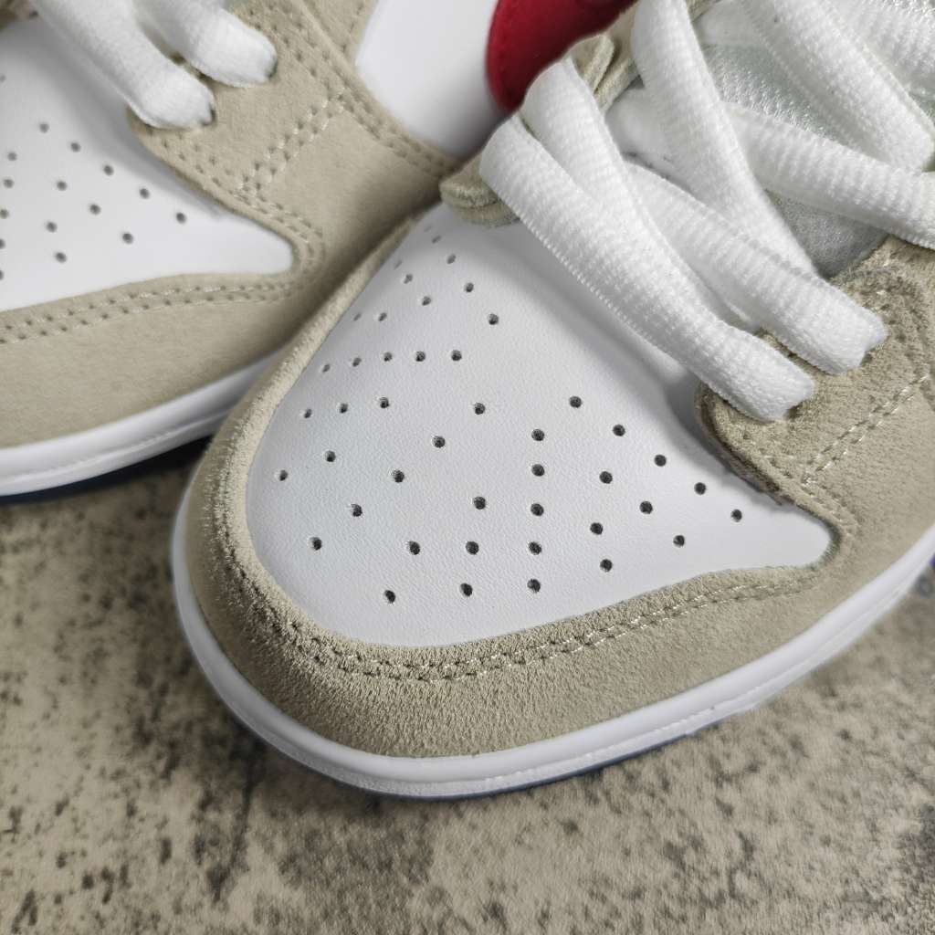 Nike SB Dunk Low Crimson 304292-161