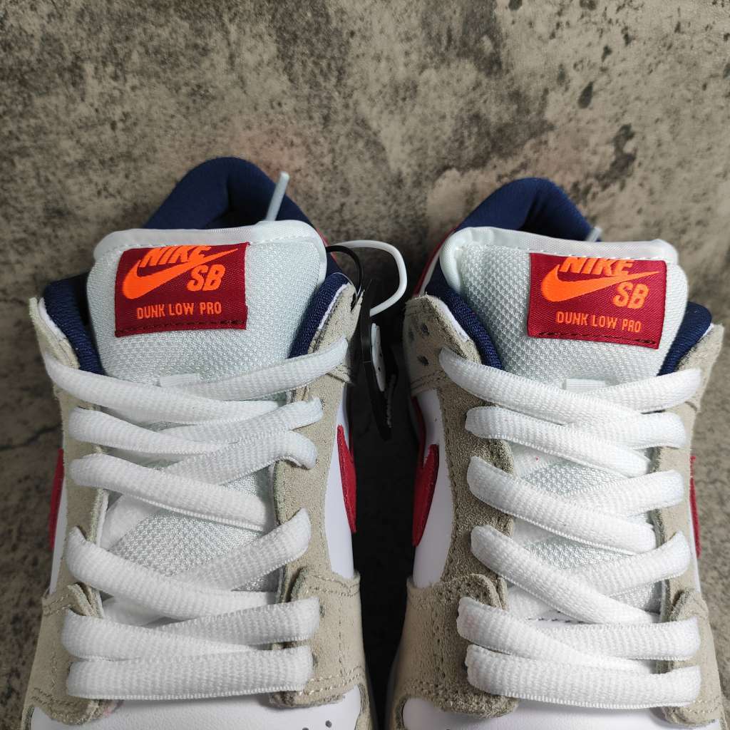 Nike SB Dunk Low Crimson 304292-161