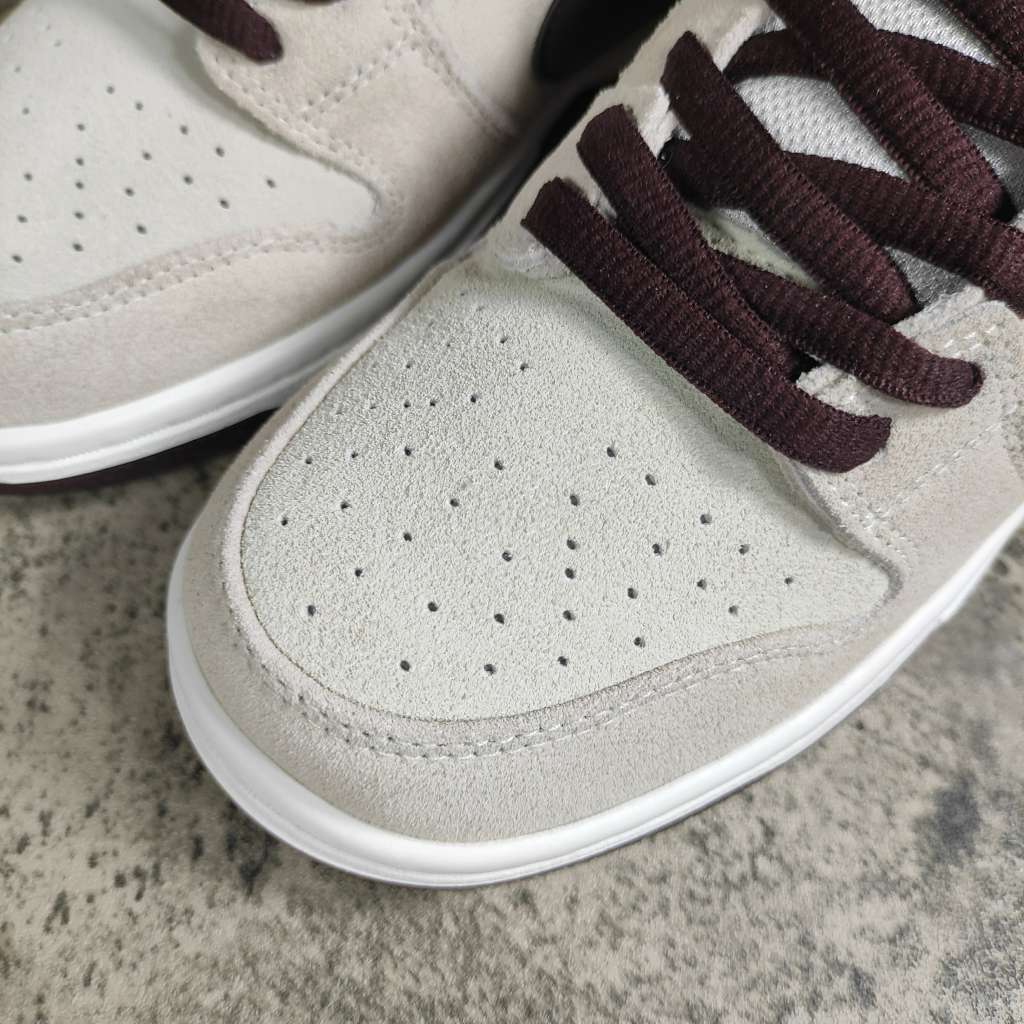 Nike SB Dunk Low Desert Sand Mahogany BQ6817-004