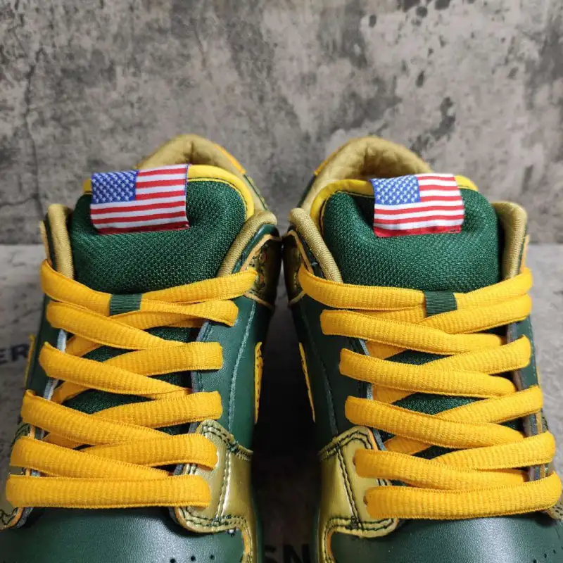 Nike SB Dunk Low Doernbecher (2018) BV8740-377