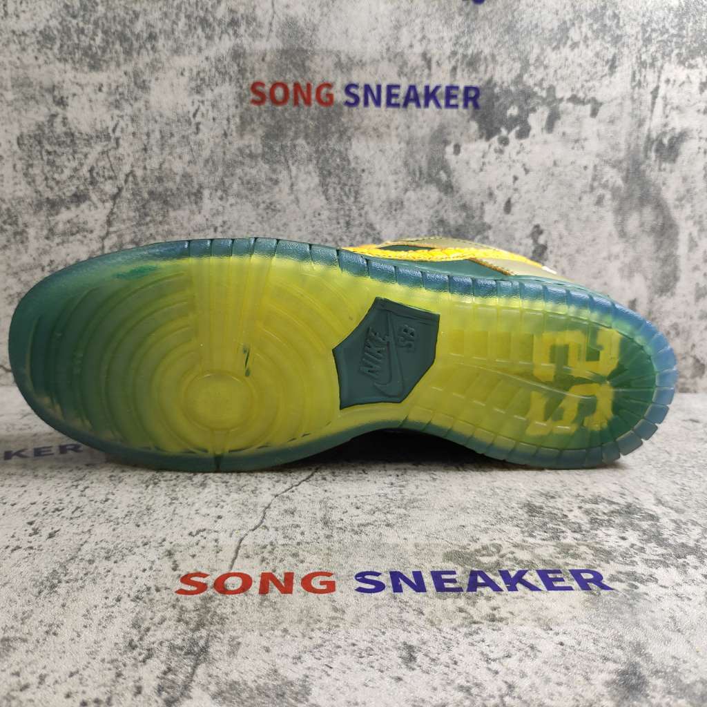 Nike SB Dunk Low Doernbecher (2018) BV8740-377