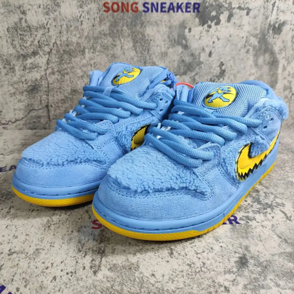 Nike SB Dunk Low Grateful Dead Bears Blue CJ5378-400