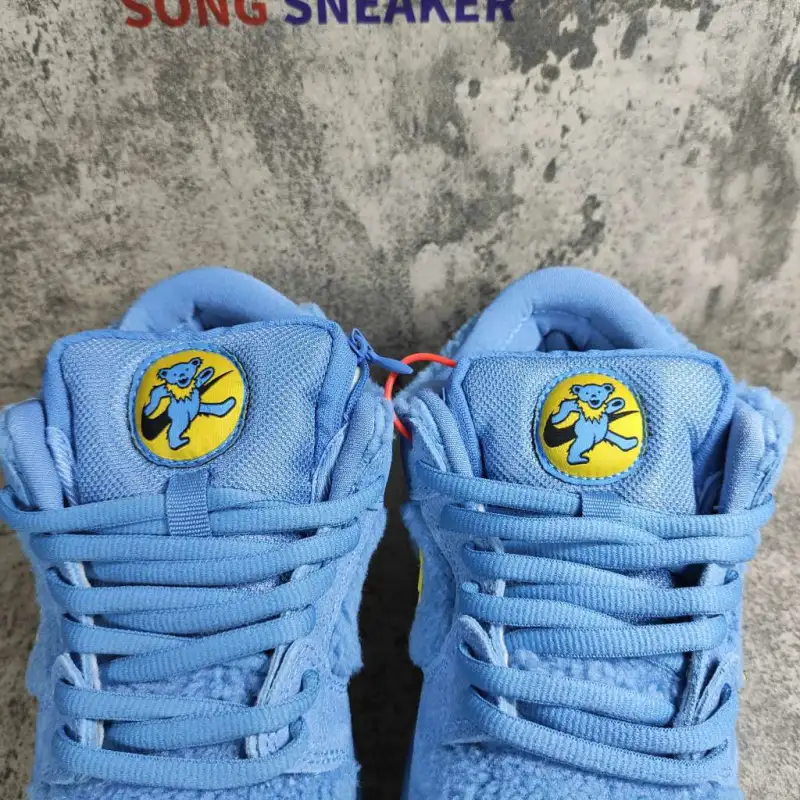 Nike SB Dunk Low Grateful Dead Bears Blue CJ5378-400