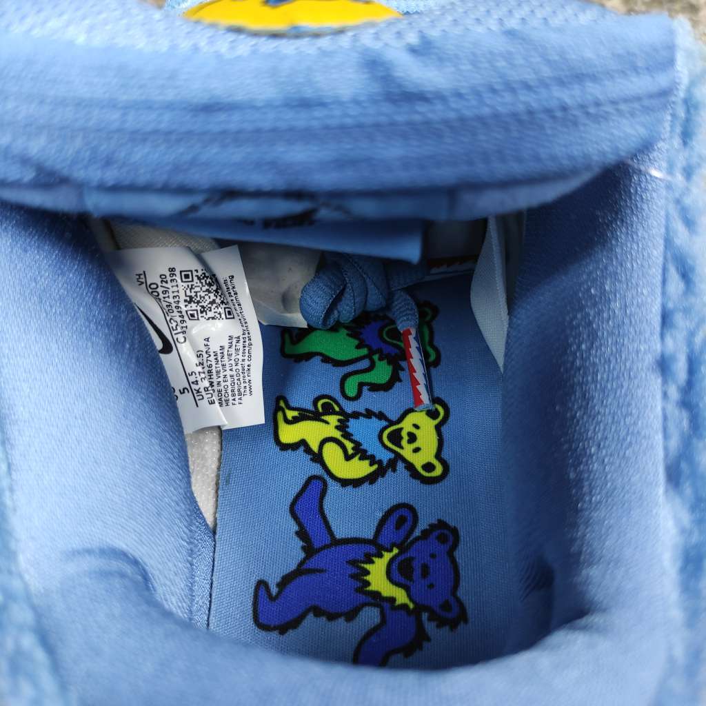 Nike SB Dunk Low Grateful Dead Bears Blue CJ5378-400