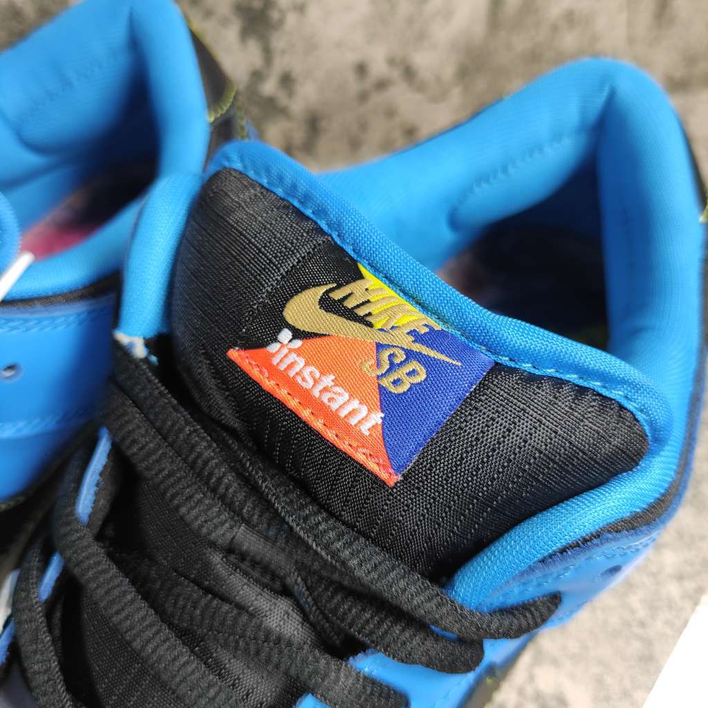 Nike SB Dunk Low Instant Skateboards CZ5128-400