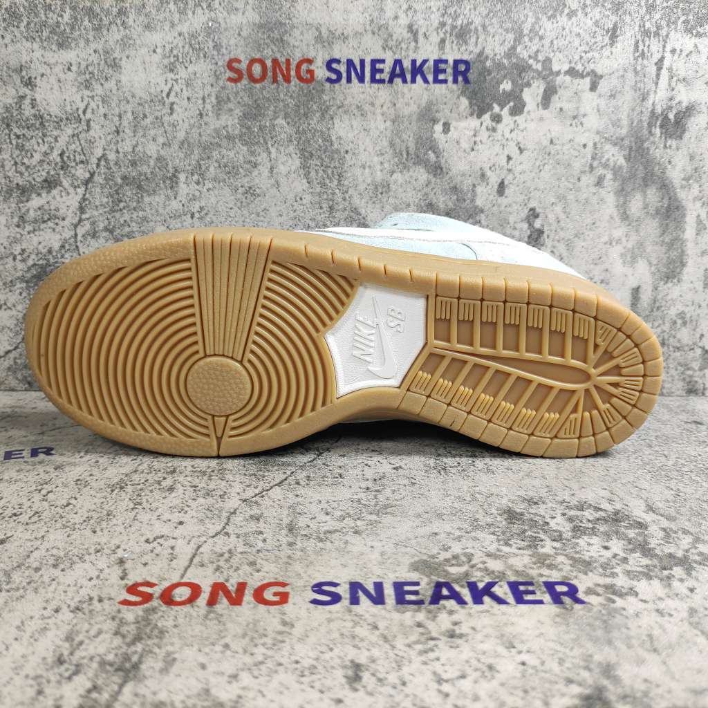 Nike SB Dunk Low Island Green Gum BQ6817-300