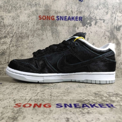 Nike SB Dunk Low Medicom Toy (2020) CZ5127-001 01